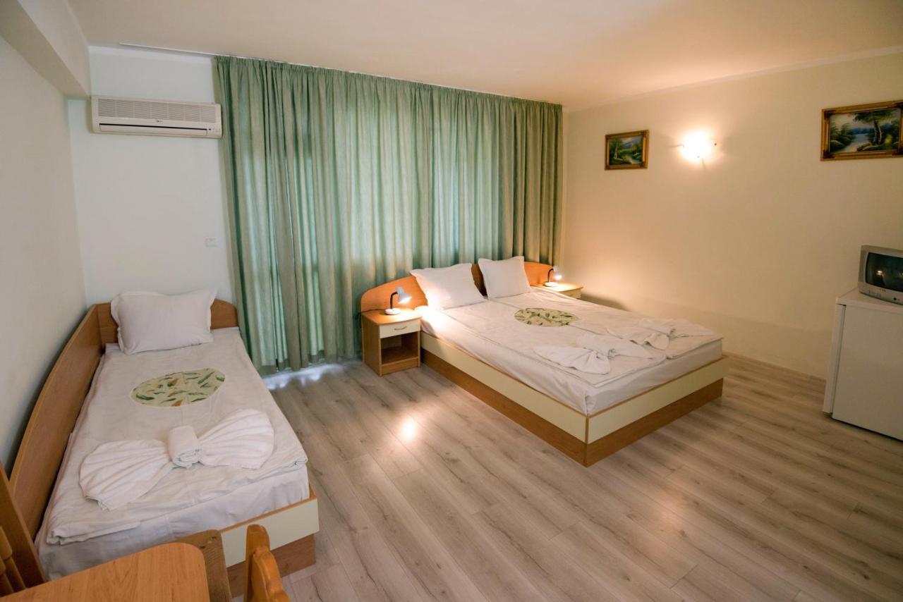 Hotel Св.Иван Primorsko Exterior foto